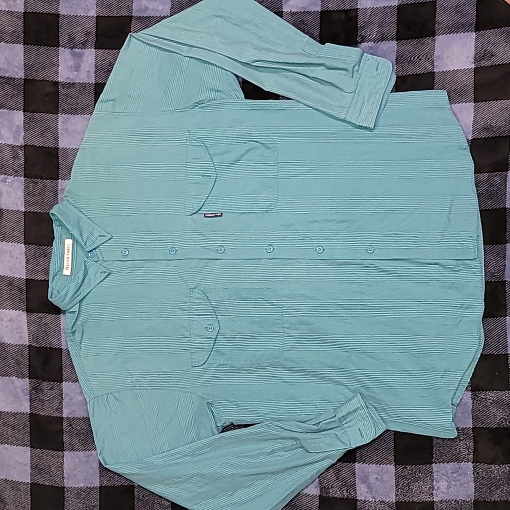 Vintage. 80s. Levis. Silver Label button-up. No issues.  Men's size Large.